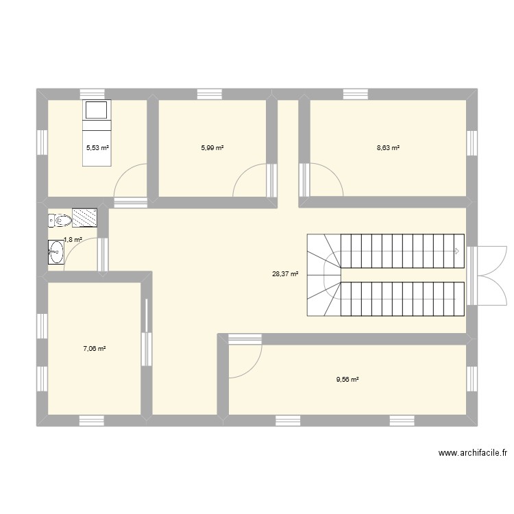 khalid. Plan de 7 pièces et 67 m2