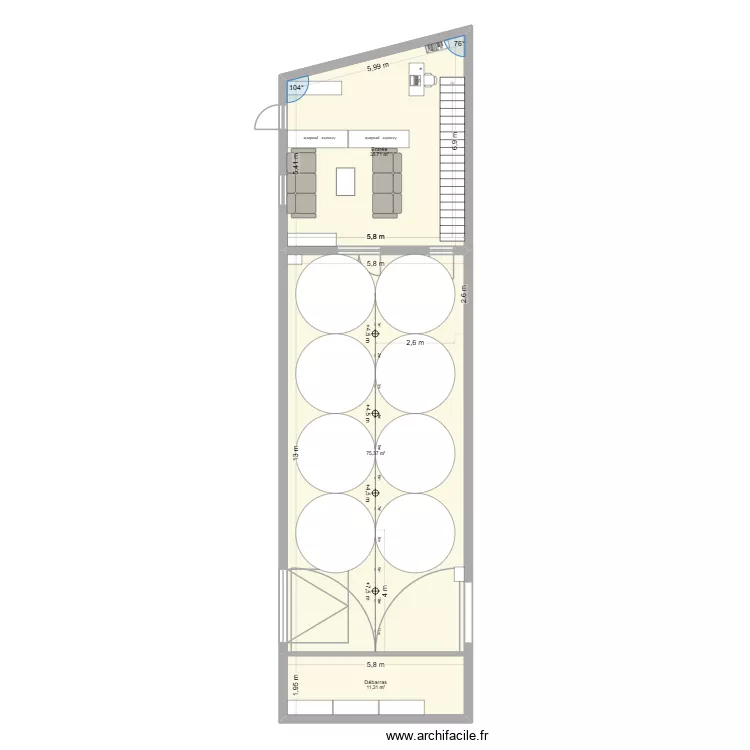 Studio Choisy meubles. Plan de 3 Pièces et 122 m²