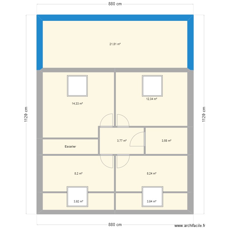 Etage. Plan de 10 pièces et 85 m2