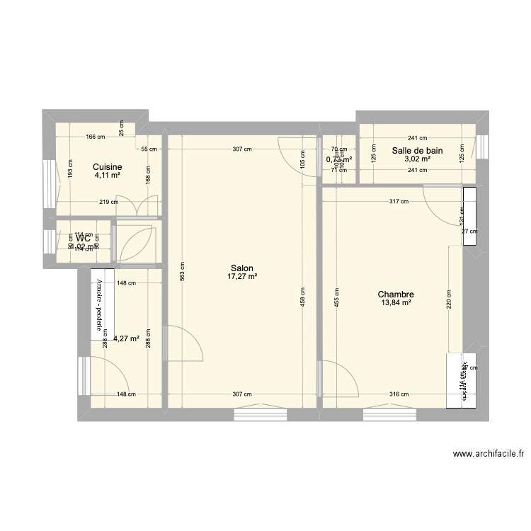 Appartement. Plan de 9 pièces et 45 m2