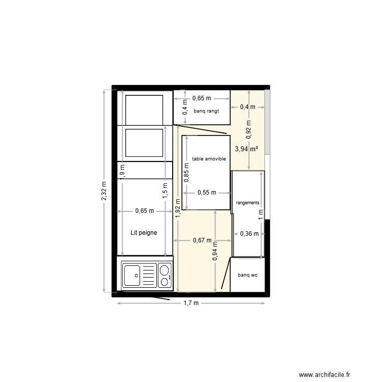 VW Transporteur court bas. Plan de 1 pièce et 4 m2