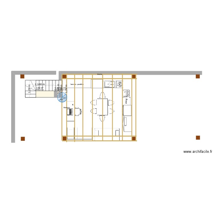 Hangar. Plan de 3 pièces et 3 m2