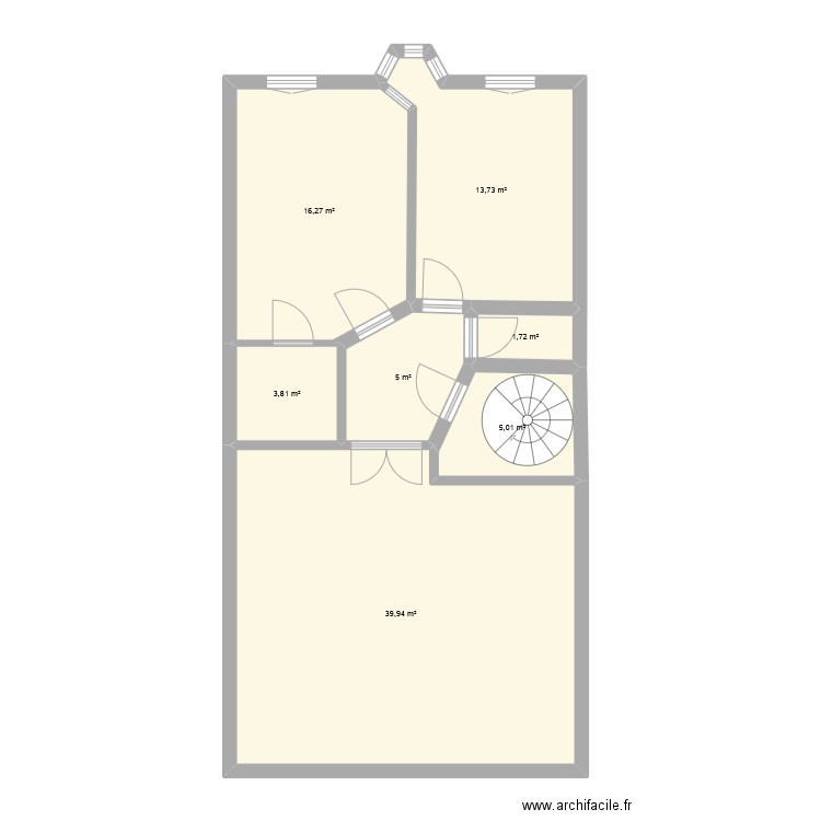 charcot 1er E. Plan de 7 pièces et 85 m2
