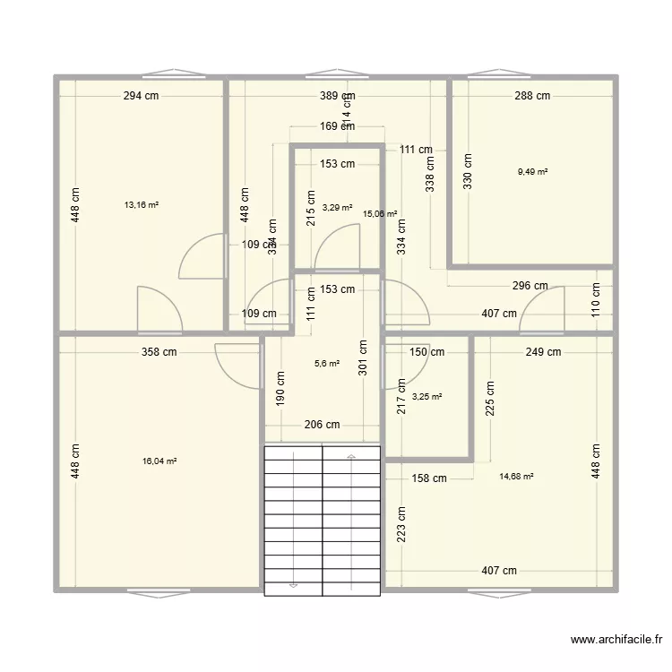 1er &eacute;tage apr&egrave;s travaux. Plan de 8 pièces et 81 m²