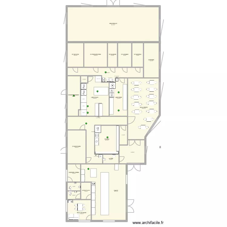 saintonge V2. Plan de 25  et 442 m²