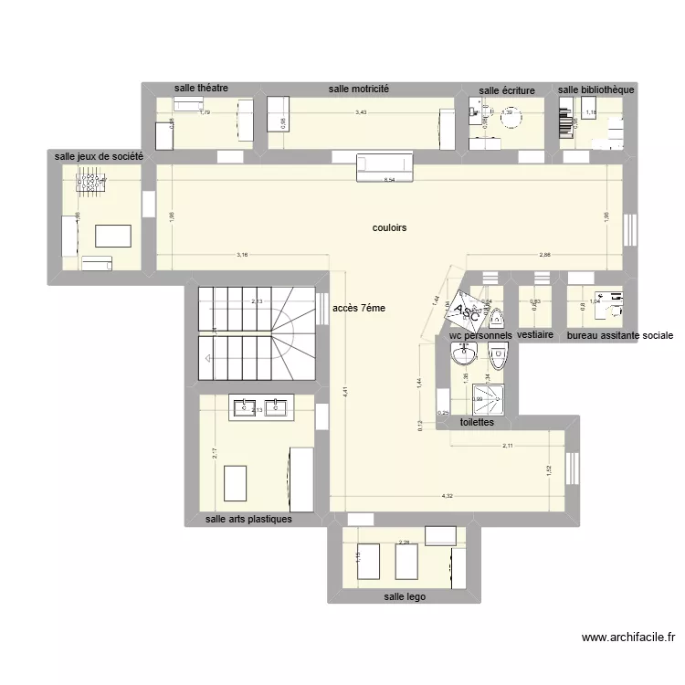 USIS. Plan de 13  et 54 m²