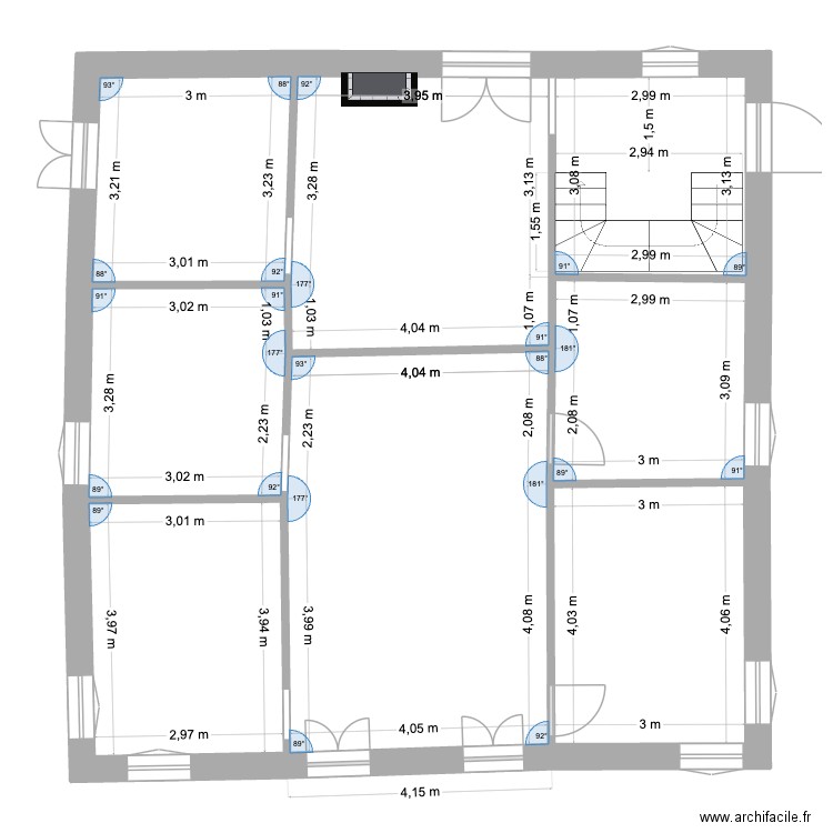 maison. Plan de 8 pièces et 104 m2