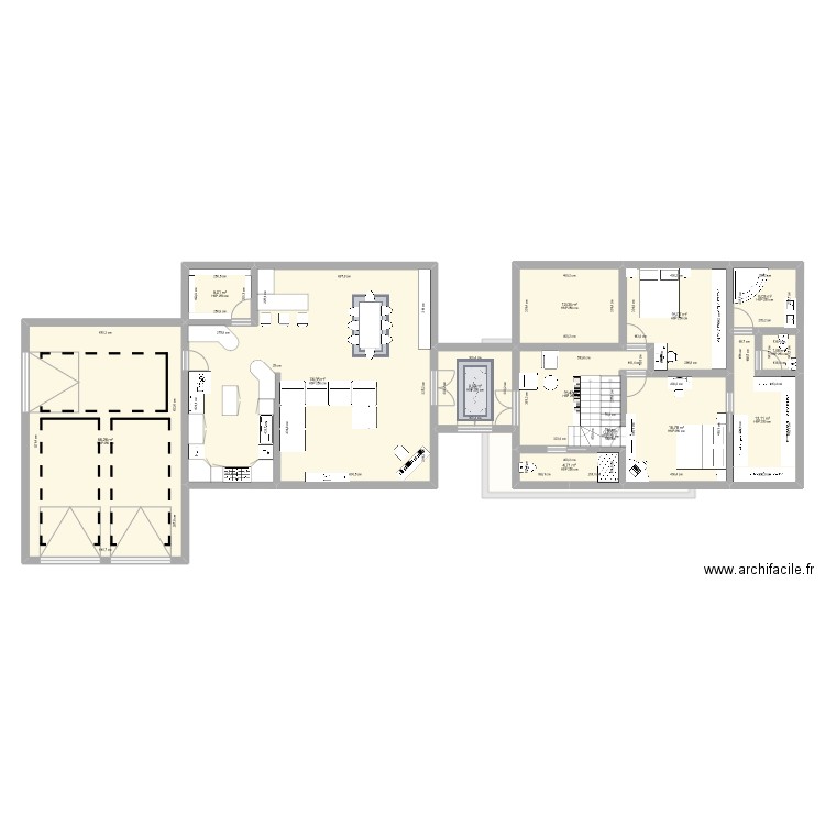 projet123. Plan de 20 pièces et 341 m2