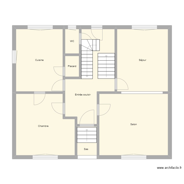 Maison Rch. Plan de 8 pièces et 92 m2