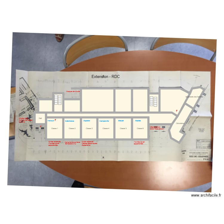 CAF Extension RDC. Plan de 0 pièce et 0 m2