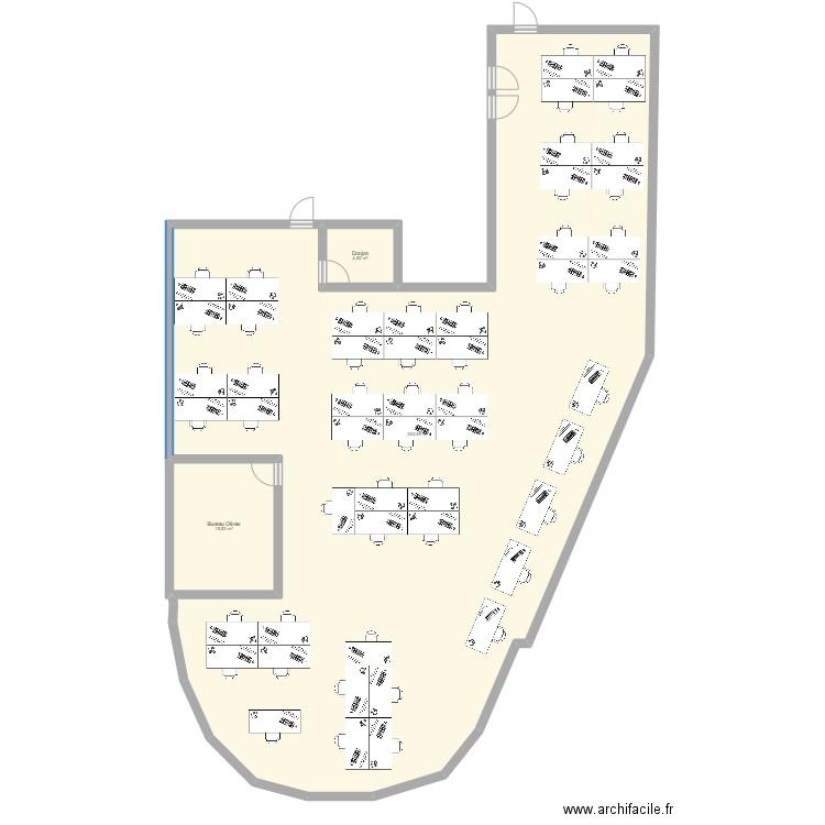 Plateau IONOS. Plan de 3 pièces et 283 m2