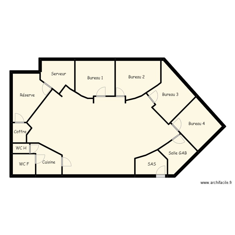 Banque Populaire Cornebarrieu. Plan de 13 pièces et 164 m2