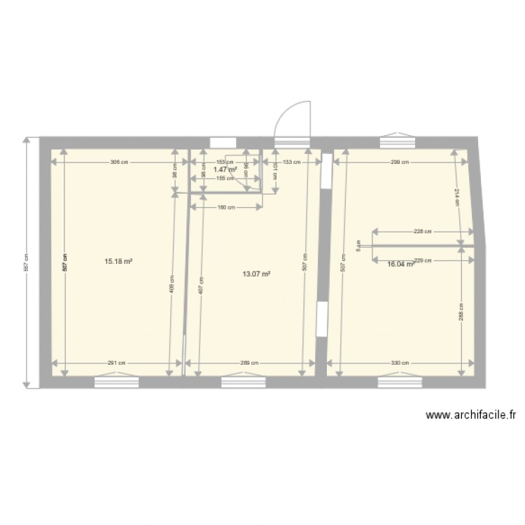 REAL 1e Cour. Plan de 0 pièce et 0 m2