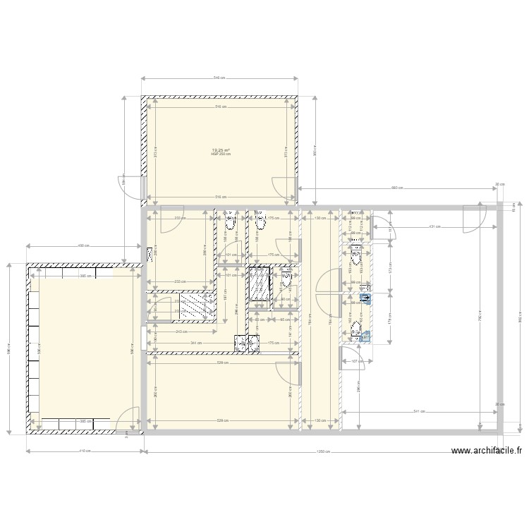 SQF2 PLAN 02. Plan de 15 pièces et 93 m2