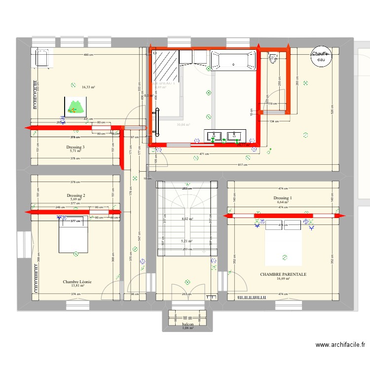 R+1. Plan de 17 pièces et 246 m2