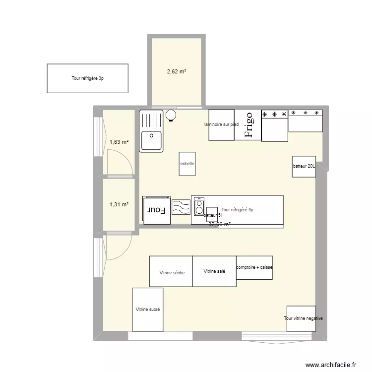 Labo + boutique 40m2 am&eacute;nager. Plan de 