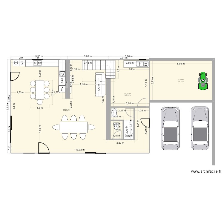 rez chaussé. Plan de 3 pièces et 131 m2
