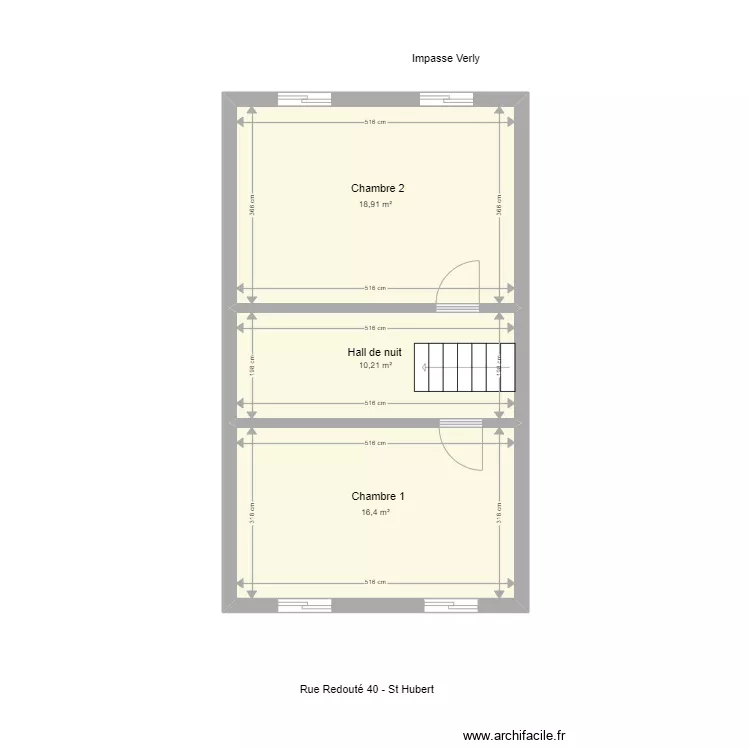 R +1 redout&eacute;. Plan de 