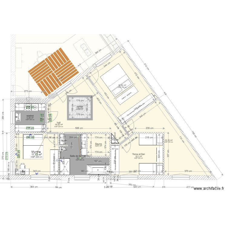 Maison 21 5. Plan de 18 pièces et 235 m2