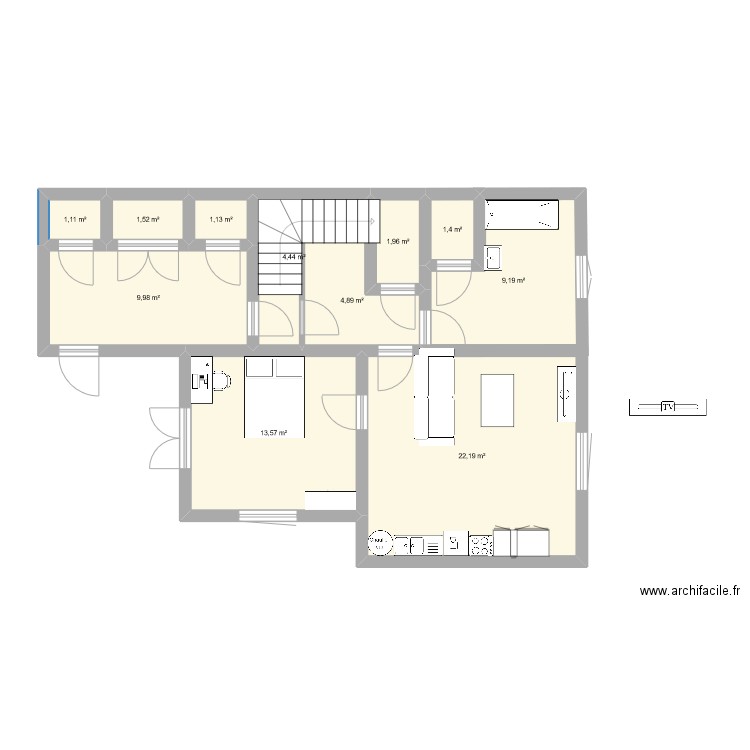 niv2. Plan de 11 pièces et 71 m2