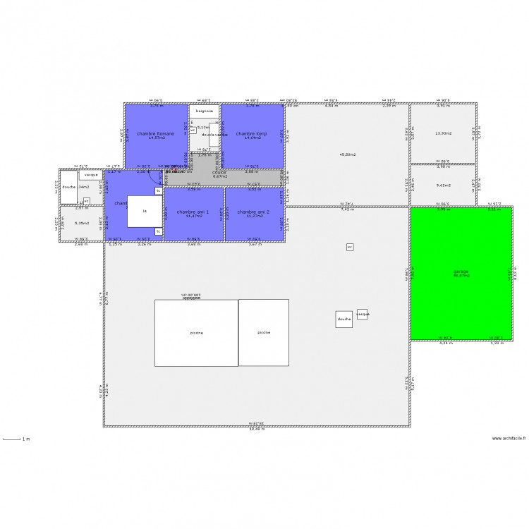 maison en U chmare du même coté. Plan de 0 pièce et 0 m2