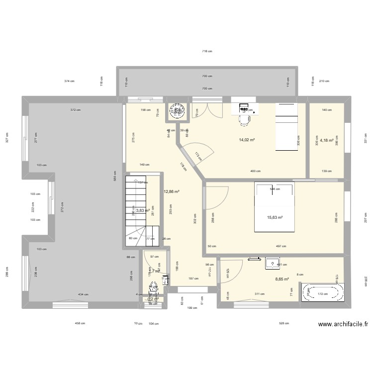 Célia-9 Etage. Plan de 11 pièces et 97 m2