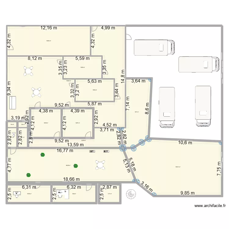 magasin ST EMILION. Plan de 17 et 544 m² magasin ST EMILION. Plan de 17 et 544 m²