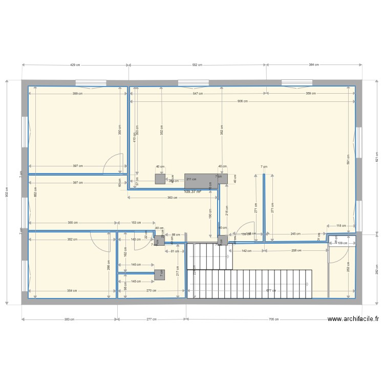 studio 1e etage  avant travaux. Plan de 0 pièce et 0 m2