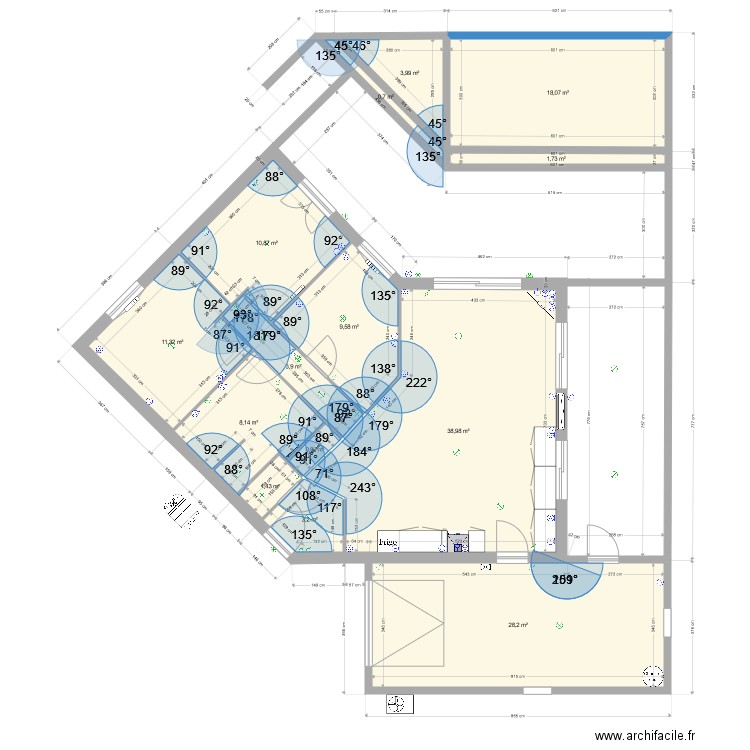 V20 elec. Plan de 14 pièces et 141 m2