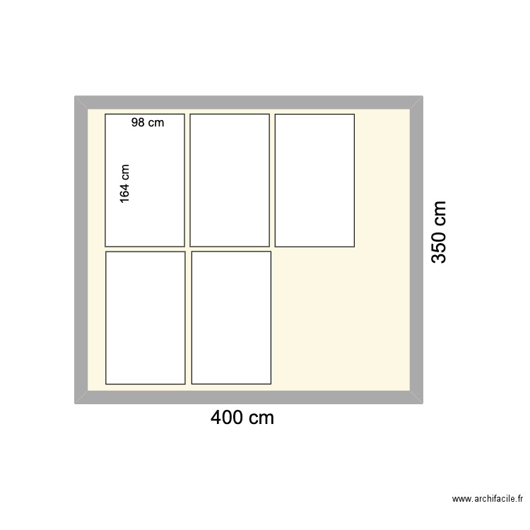 panneaux sur toiture. Plan de 1 pièce et 14 m2