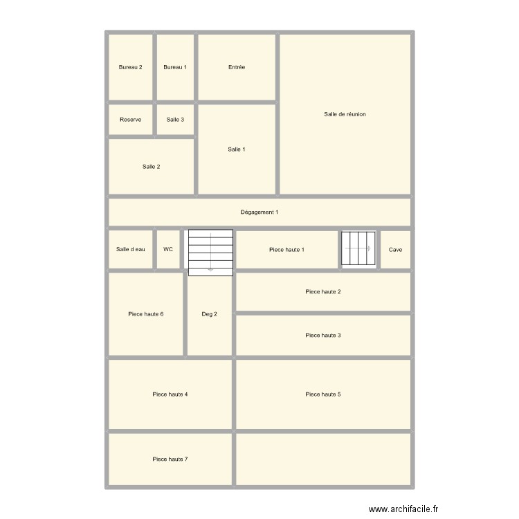 titre. Plan de 21 pièces et 121 m2