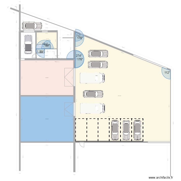 PARKING. Plan de 6 pièces et 644 m2