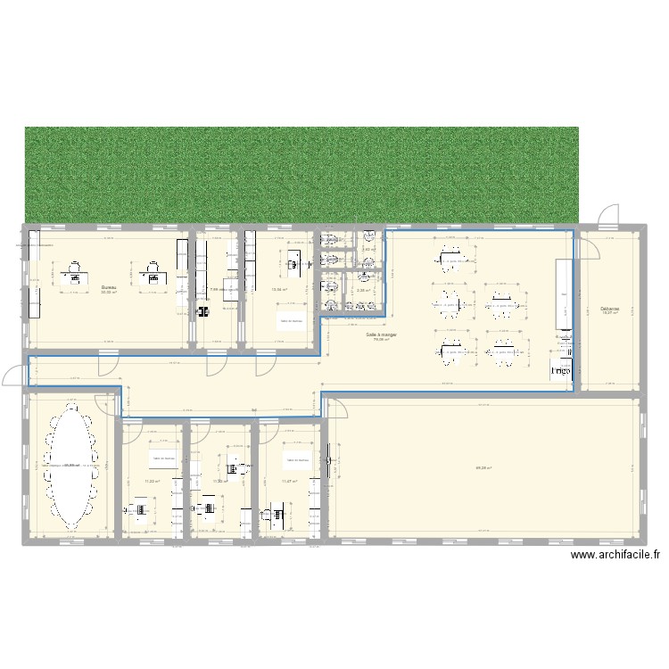 IREF 300m2 avec salle de formation. Plan de 15 pièces et 276 m2
