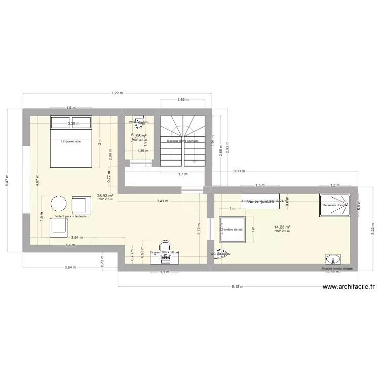 Station 1er bis. Plan de 3  et 42 m²
