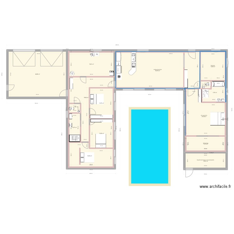 maison F 4CH. Plan de 18 pièces et 264 m2
