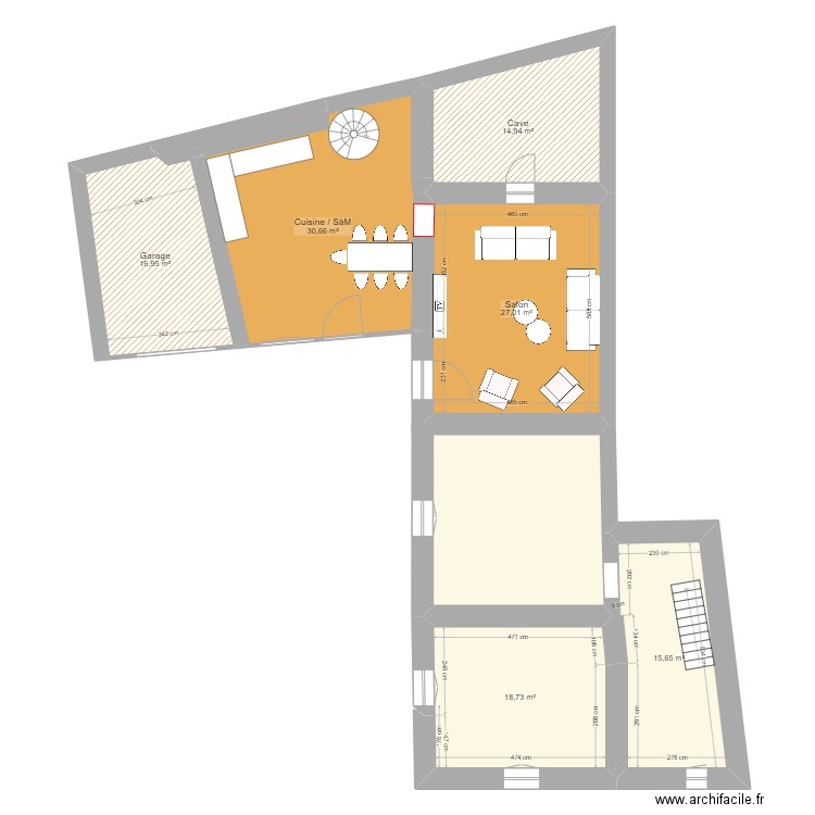 Poleymieux - division maison RDC duplex. Plan de 8 pièces et 147 m2