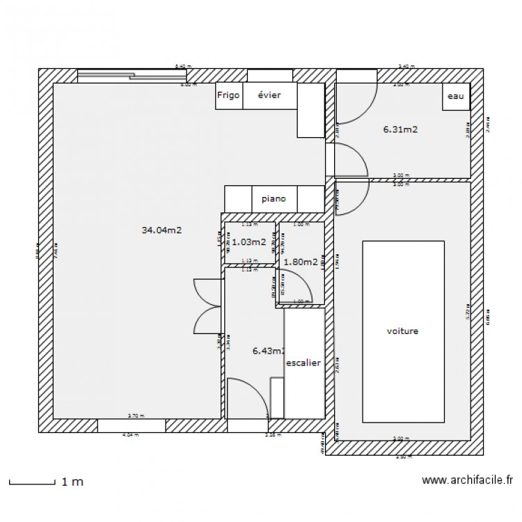9.8x8.5x8. Plan de 0 pièce et 0 m2