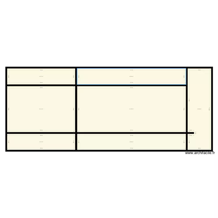 90 m2 sur 440m2. Plan de 