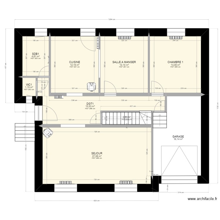 DAMATA_R0. Plan de 9 pièces et 102 m2