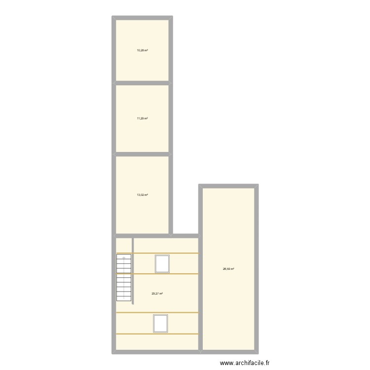 32 af. Plan de 5 pièces et 90 m2