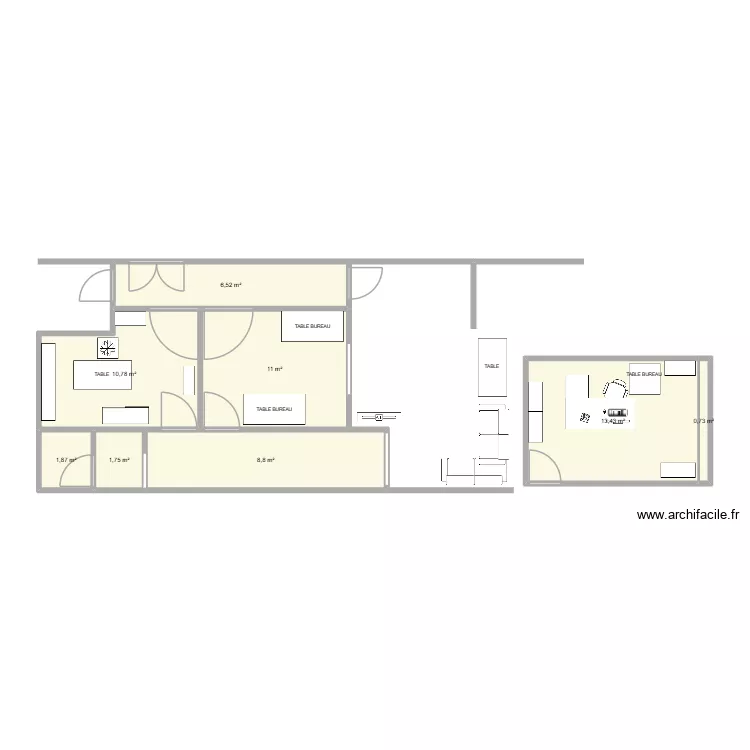 BUREAU. Plan de 8  et 55 m²