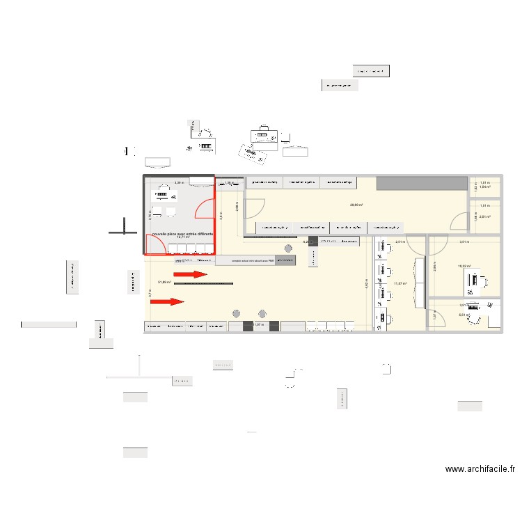 PLAN boutique avec entré voyage et agence immo et espace voyage maj. Plan de 8 pièces et 126 m2