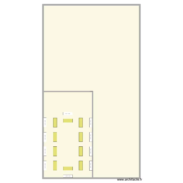 local. Plan de 1  et 716 m²