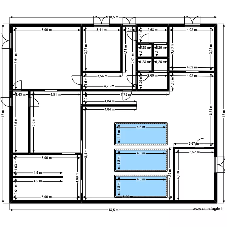 Anjara. Plan de 18 et 290 m² Anjara. Plan de 18 et 290 m²