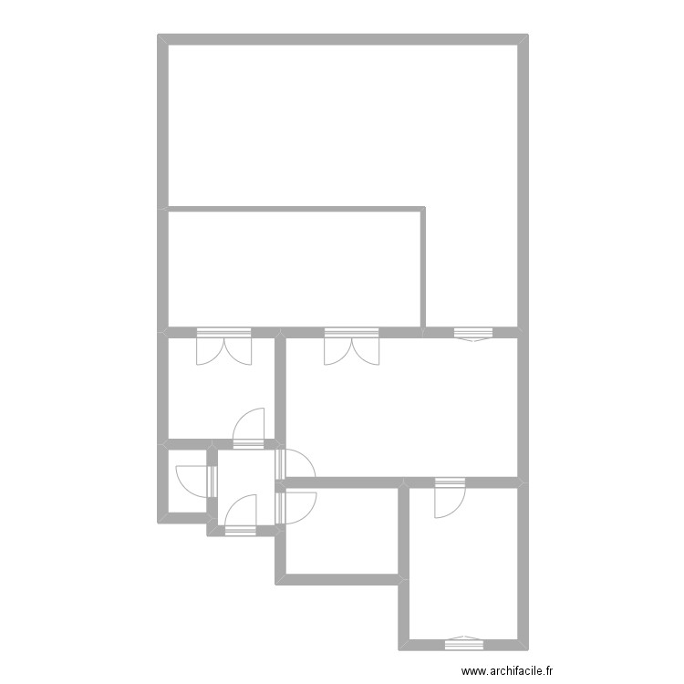 Rey RDC. Plan de 7 pièces et 93 m2