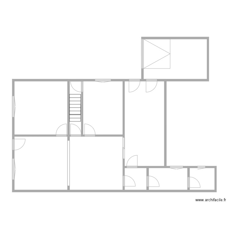 Cardinal David rez de chaussée. Plan de 10 pièces et 112 m2