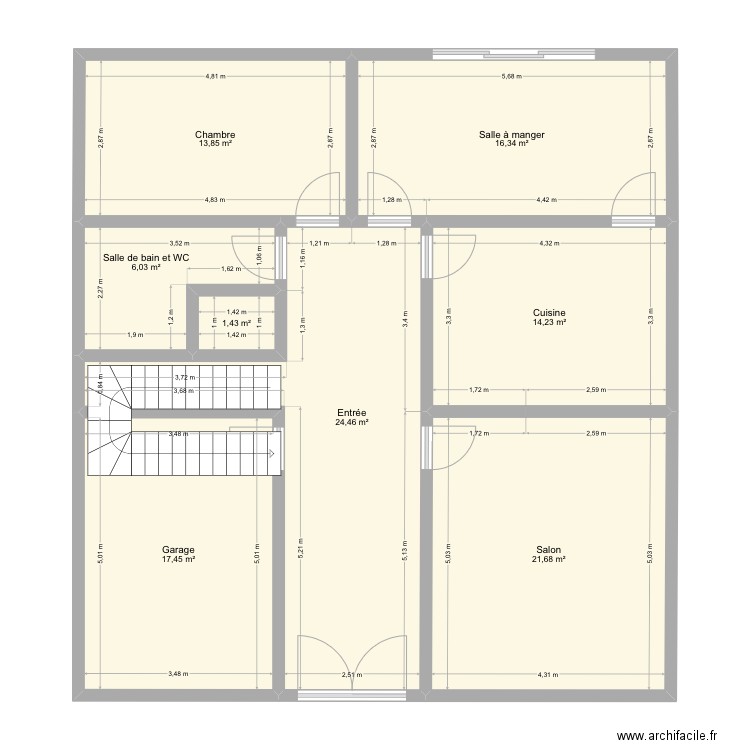 Yass 2. Plan de 8 pièces et 115 m2