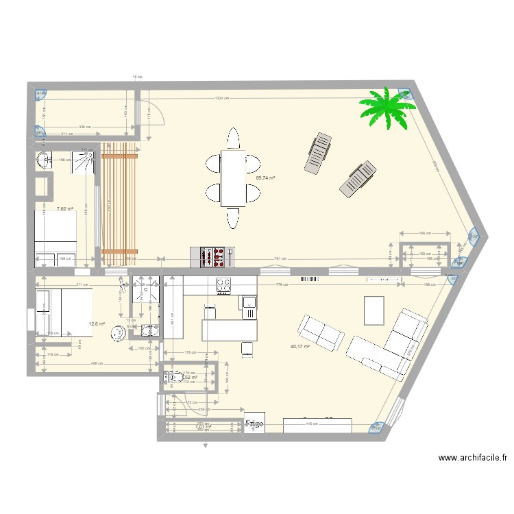 Cagnes travaux en cours. Plan de 6 pièces et 133 m2