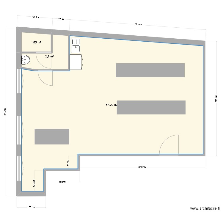 atelier. Plan de 3 pièces et 62 m2
