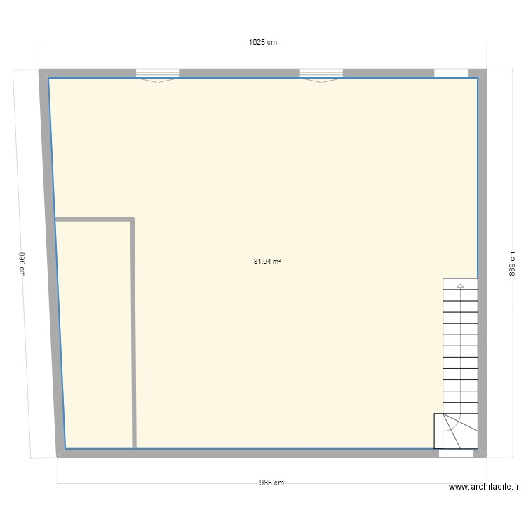 etage. Plan de 1 pièce et 82 m2